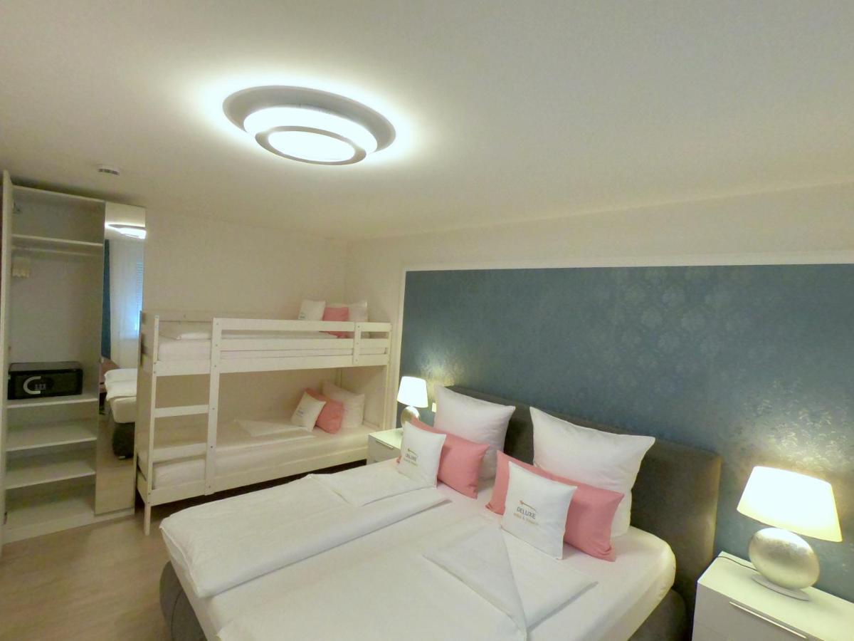 דירות לאיפהיים Antike & Modern Deluxe 2 Mit Terrasse מראה חיצוני תמונה